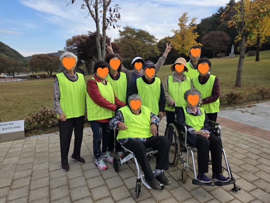ba210fc8a9823fb992f35f49c0b4ea36_1792548446_008.jpg